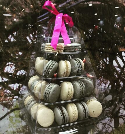 Caixa Pirâmide com Pirâmide